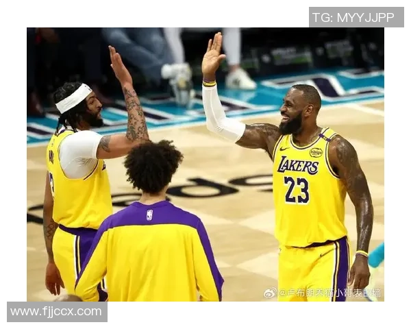 2018年12月16日湖人与黄蜂精彩对决回放全场比赛分析与亮点回顾